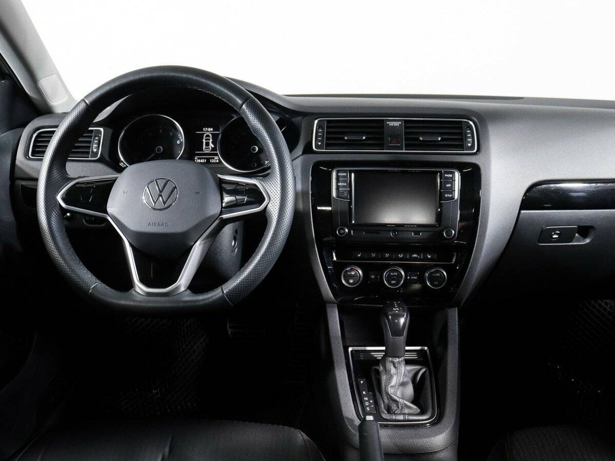 Купить Volkswagen Jetta, 2018, 126 419 км, фото №12