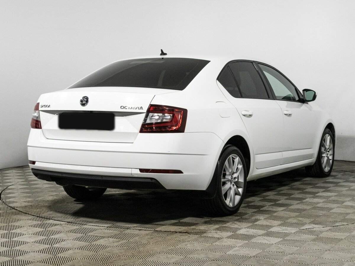 Купить Skoda Octavia, 2017, 187 937 км, фото №5