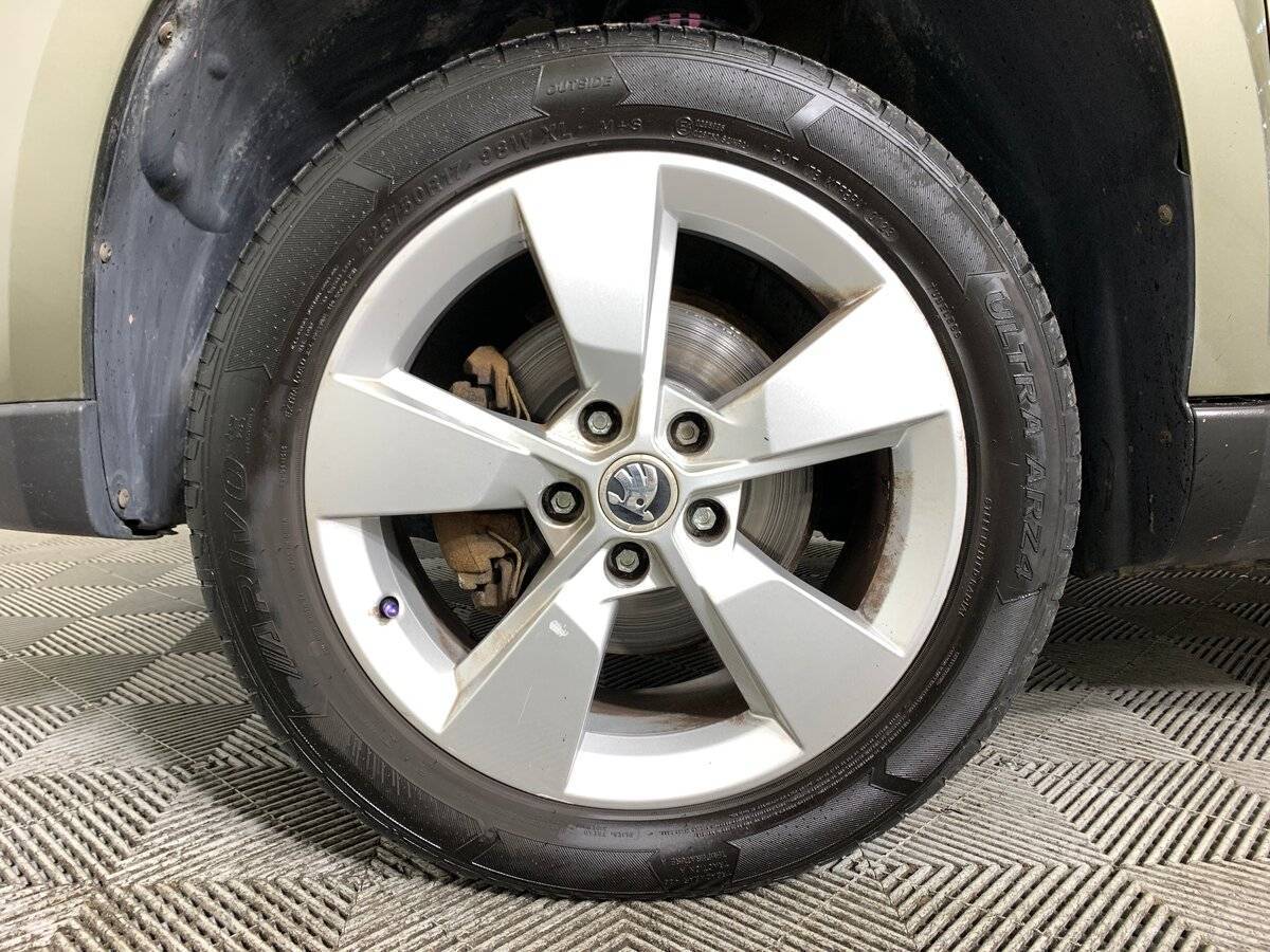 Купить Skoda Yeti, 2014, 191 235 км, фото №9