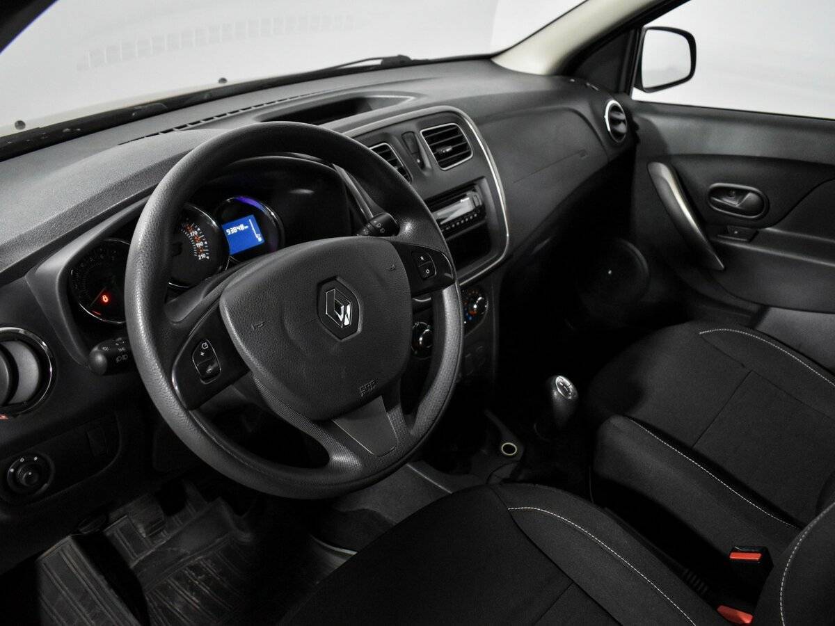 Купить Renault Sandero Stepway, 2014, 93 847 км, фото №9