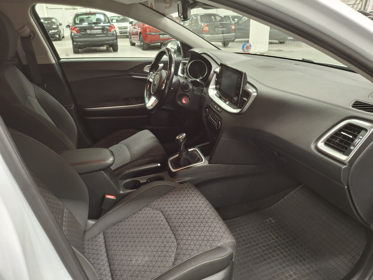 Купить Kia Ceed III, 2019, 101 021 км, фото №11