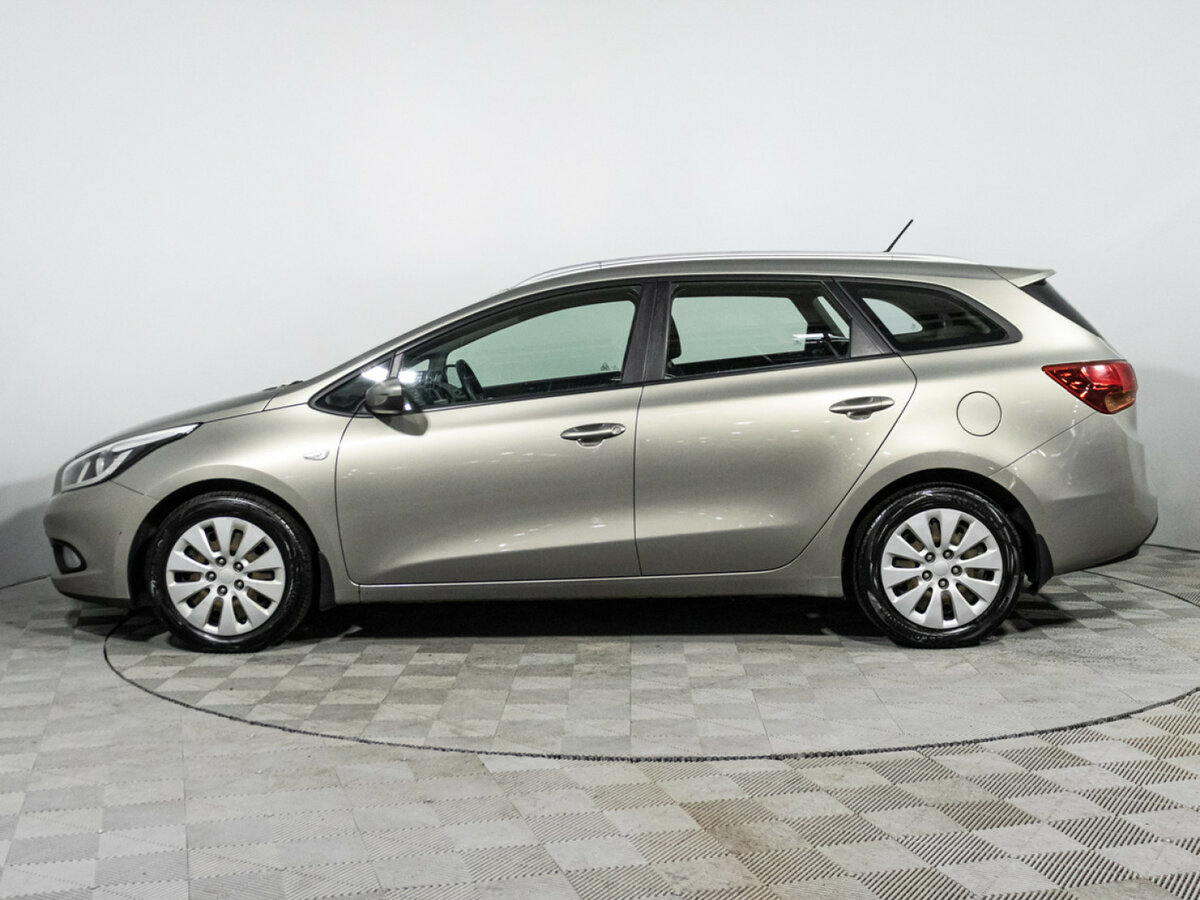 Купить Kia Ceed II, 2012, 130 000 км, фото №8