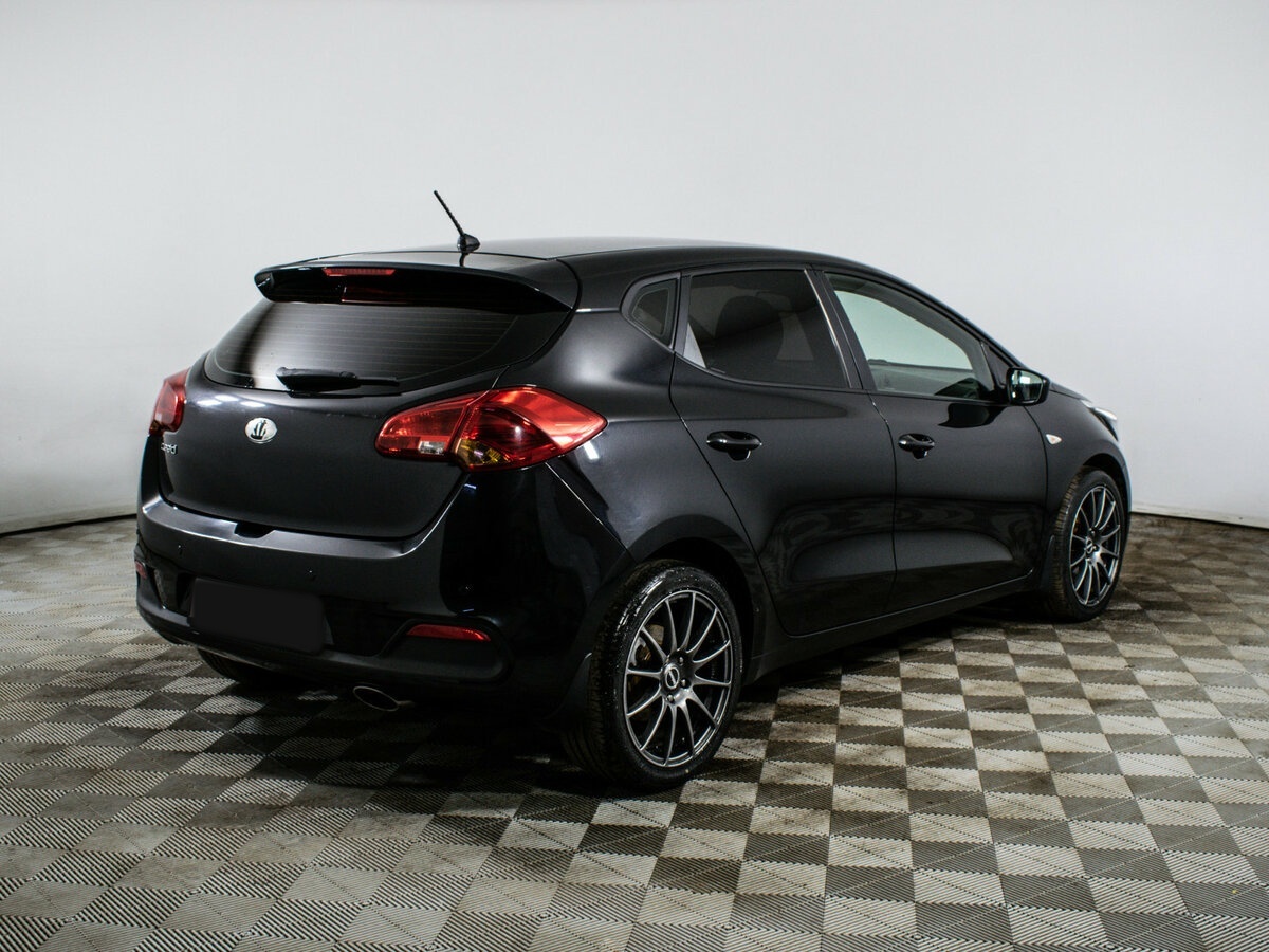 Купить Kia Ceed II, 2014, 170 000 км, фото №4