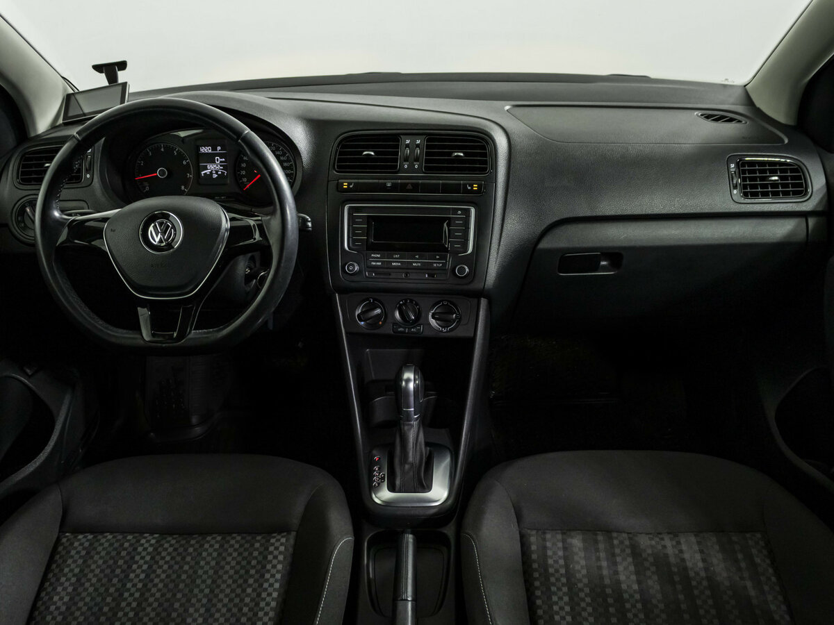 Купить Volkswagen Polo V Рестайлинг, 2016, 69 111 км, фото №11